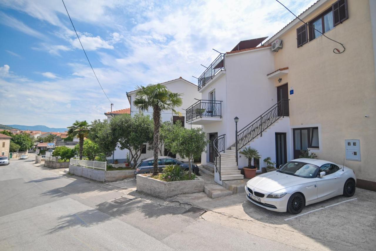 Guesthouse Kate Trogir Zewnętrze zdjęcie