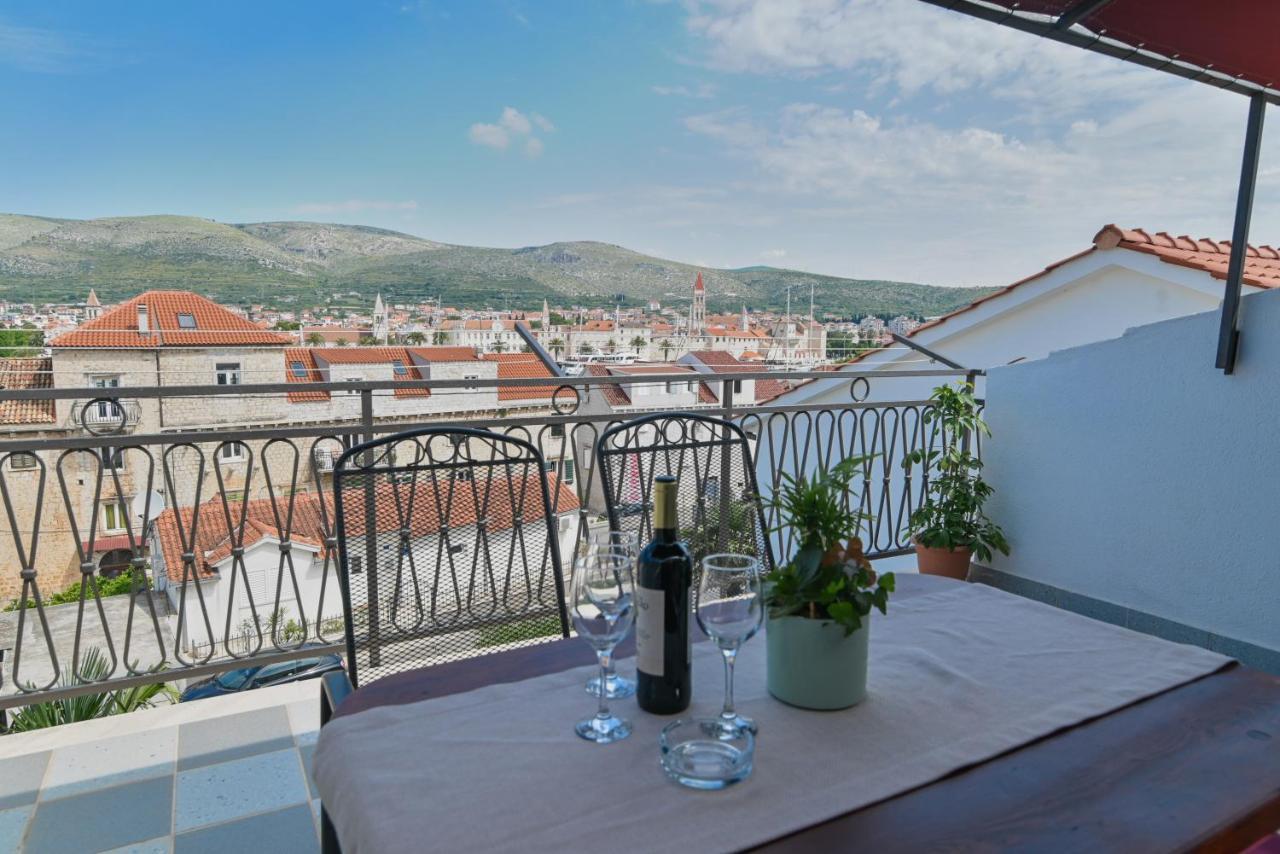 Guesthouse Kate Trogir Zewnętrze zdjęcie