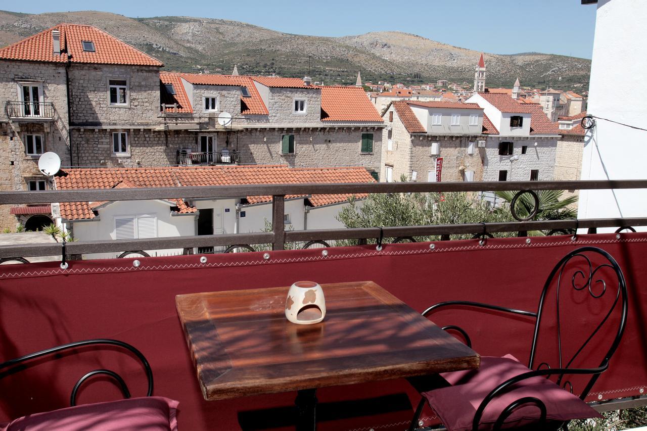 Guesthouse Kate Trogir Zewnętrze zdjęcie